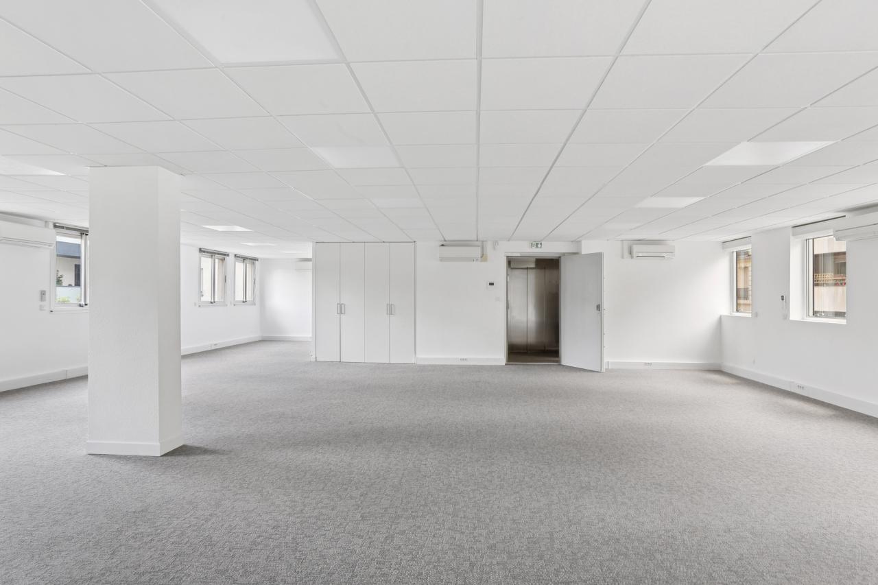 Bureau Issy-les-Moulineaux 377m² Location bureau Issy-les-Moulineaux Hauts-de-Seine OLBUR2531363 7